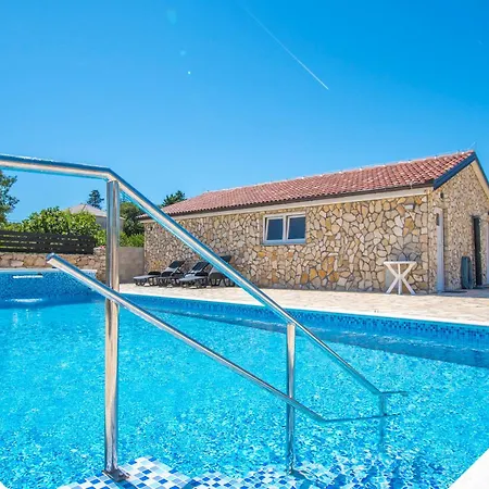 Сasa de vacaciones Mobile Banovi Dvori Ii Tisno