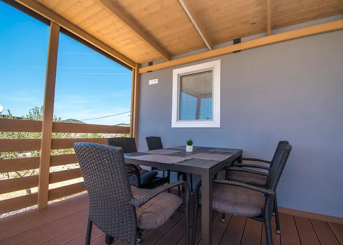 Mobile Banovi Dvori Ii Vakantiehuis